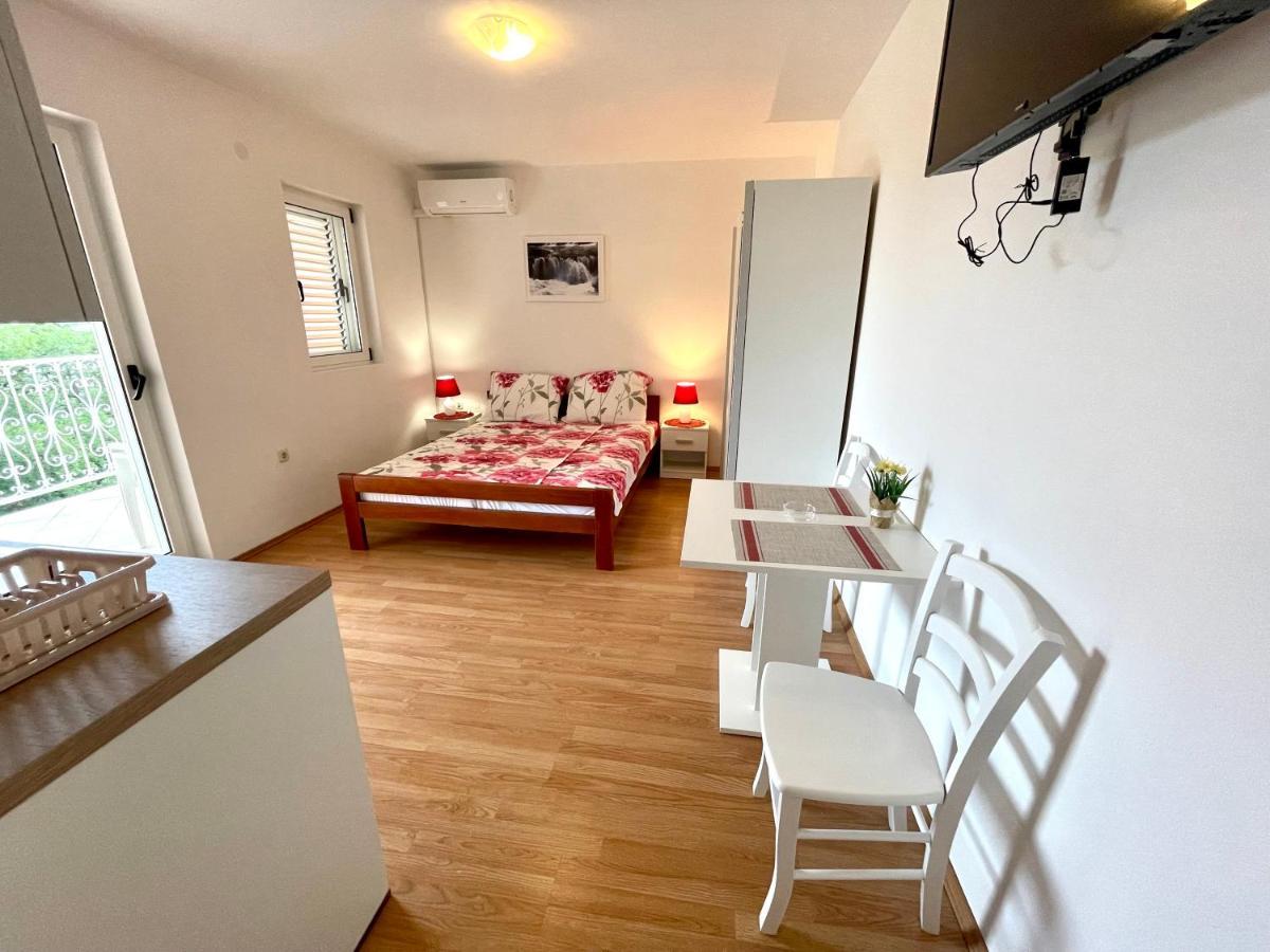 Villa Julie 자드라보노 외부 사진